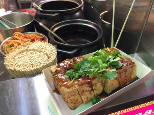 mon-dau-phu-thoi-cua-nguoi-dai-loan-khien-khach-tay-nin-tho